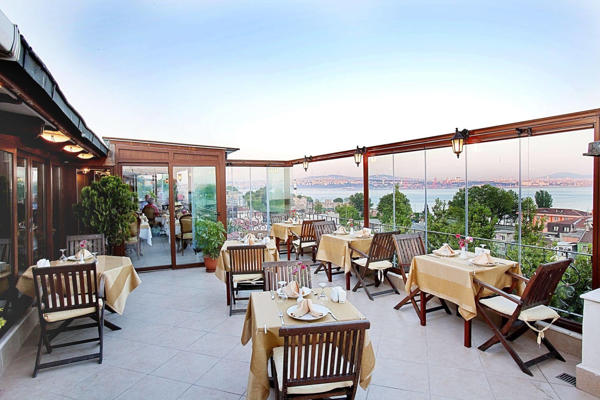 Azade Hotel Istanbul Exterior photo